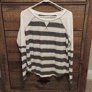 Maurices Long sleeve comfy shirt